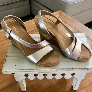 NWOT Metallic Silver Wedges by Aerosoles